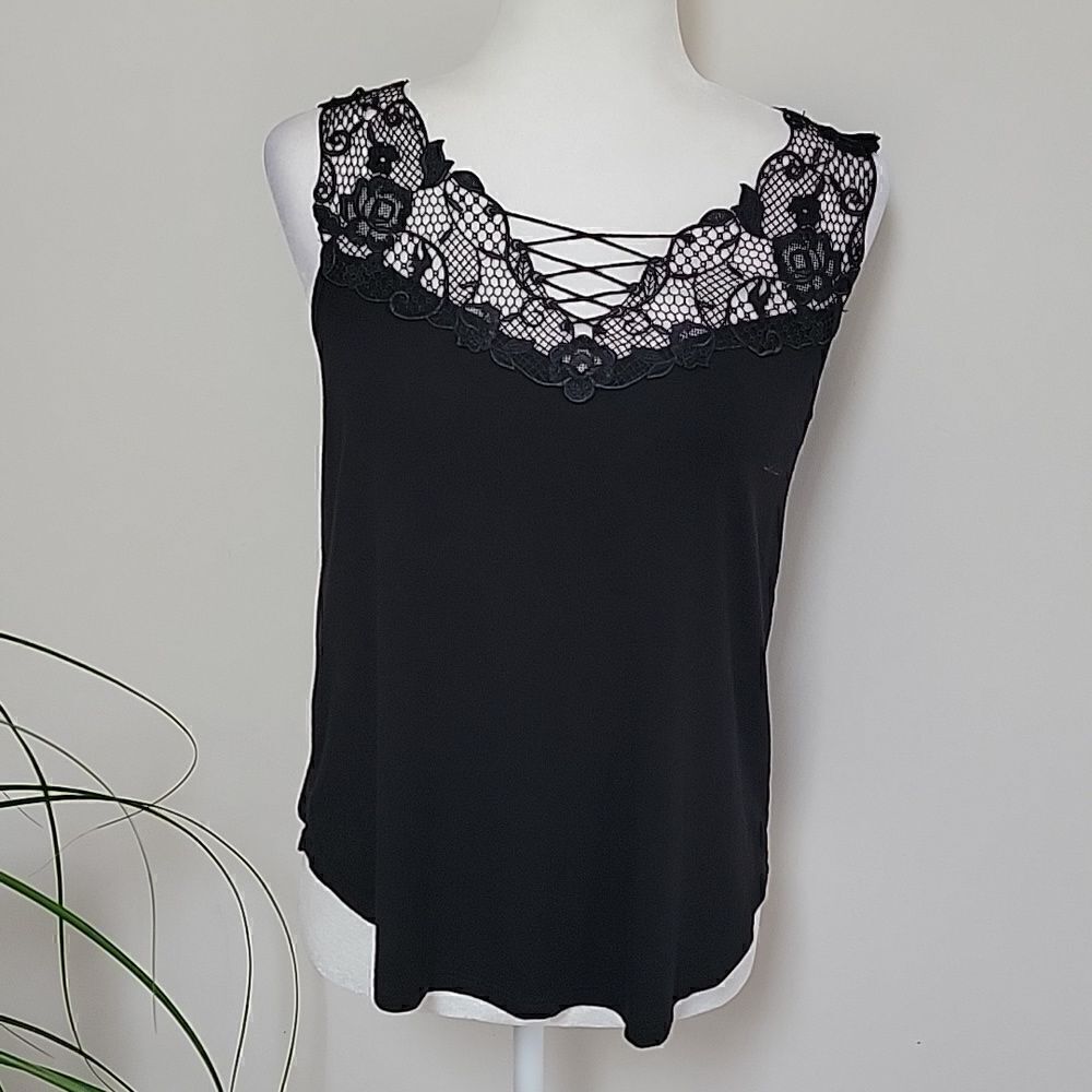 Arianne black lace edged tank